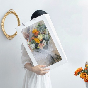 Flower Bouquet Packaging Gift Kraft Paper Bag With Clear Window Paper Box Packaging For Valentine's Day