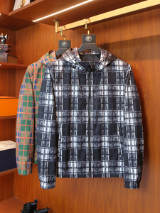 Chaqueta Ligera de Primavera y Otoño 2026 <span class=keywords><strong>para</strong></span> <span class=keywords><strong>Hombre</strong></span>, con Estampado Floral Oculto, Múltiples Bolsillos, Estilo Casual y con Capucha - Product Image 2