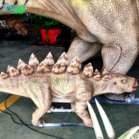 Parc de dinosaures Gecai Primeval - Modèle de stégosaure animatronique grandeur nature à vendre