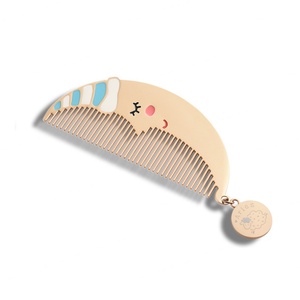 Hardware Factory High Quality Curved <b>Moon</b> Shape Custom Logo Metal Comb with Pendant - Product Image 5