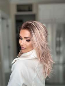 Perruques synthétiques 13x4 couleur abricot, résistantes à la chaleur, avec dentelle transparente, pour femmes blanches – Meilleures ventes - Product Image 2