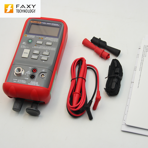 Calibrador <span class=keywords><strong>de</strong></span> Presión Intrínsecamente Seguro Fluke 718Ex 30G 100G 300G, Rangos <span class=keywords><strong>de</strong></span> 30, 100 y 300 psi, Nuevo y Original <span class=keywords><strong>de</strong></span> Fluke - Product Image 1