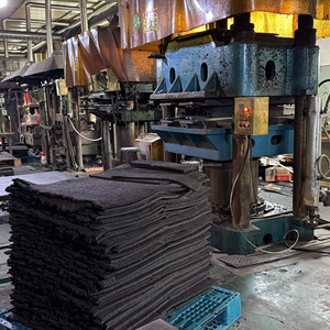 Línea de Trituración de Neumáticos Usados y Compuesto de Caucho con Máquina de Vulcanización Automática, Motor de 95kW - Product Image 2