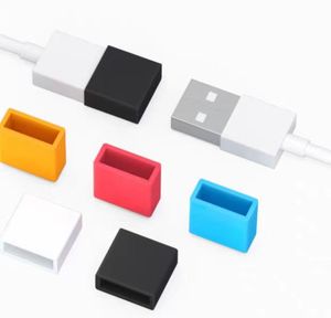 ฝาครอบกันฝุ่นแบบกันน้ำสำหรับสายดาต้า ป้องกันการสึกหรอ ปลั๊กชาร์จ USB Type-C  ตัดซิลิโคนตามสั่ง - Product Image 1