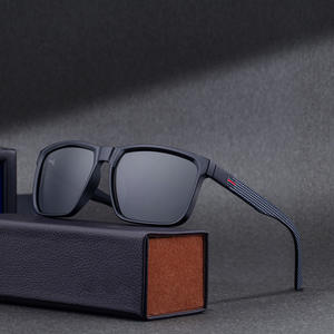 Gafas de Sol Polarizadas Lafuma con Marco Cuadrado para Hombre, Lentes de PC con Protección UV400, Color Negro, Protección Solar para Conducir - Product Image 2