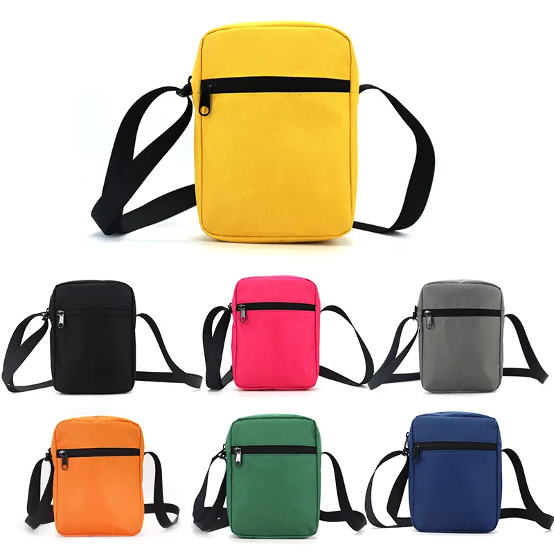 Bolso bandolera de poliéster con logotipo personalizado, pequeño estilo deportivo a la moda para hombre, bandolera de hombro para niño y niña