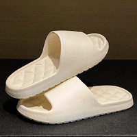Pantoufles Cloud EVA Confort Ultime Légères Antidérapantes Faciles à Nettoyer pour Femmes et Hommes, Chaussons d'Intérieur et Chaussures de Douche