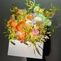 Nouvelle boîte à fleurs rectangulaire en carton ondulé, couleur unie argent brillant, avec plateau de base à rebord plat pour bouquets de fleurs fraîches