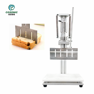 Máquina de <span class=keywords><strong>Corte</strong></span> Ultrasónico de Alimentos de 28Khz y 1500W para Cortar Pasteles, Dulces y Confitería con Precisión y Eficiencia - Product Image 1