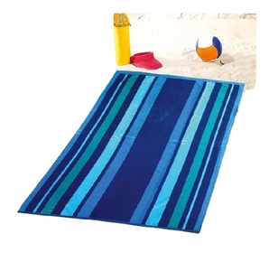 Meilleure vente 100% coton biologique certifié GOTS Serviette de plage douce et confortable avec impression de mode jeune pour un usage domestique - Product Image 1