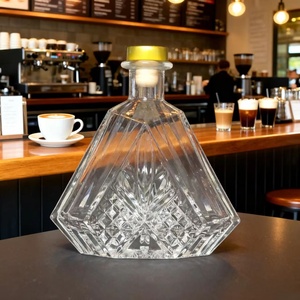 Botella de Licor de 200 ml al por Mayor, Botella de Vidrio Transparente para Whisky, <span class=keywords><strong>Vodka</strong></span>, Tequila, Brandy, Ginebra, Logotipo Personalizado, Suministro Directo de Fábrica - Product Image 5