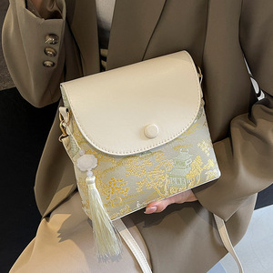 2026 Chinese style version versatile and fashionable crossbody bag for women's ins forest style versatile single - Product Image 2