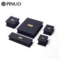 Boîte à bijoux personnalisée PINUO, coffret cadeau classique en cuir PU, ensemble de boîtes à bijoux pour collier, bague, bracelet, emballage promotionnel, boîte à bijoux