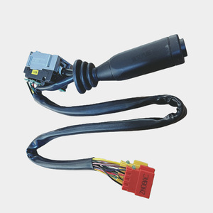 สวิตช์คอมบิเนชั่น Howo รุ่น WG9130583117 สำหรับรถบรรทุก ใช้ควบคุมที่ปัดน้ำฝน ไฟเลี้ยว และไฟหรี่ อะไหล่ทดแทน - Product Image 3
