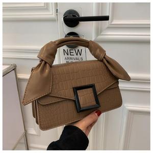Nuevo bolso multifuncional con estampado de piedras para mujer, bolso cruzado a la moda. - Product Image 4