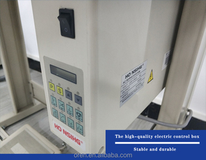 Macchina da cucire industriale con funzione di alimentazione manuale, dotata di capacità di cucitura a tre fili e cinque linee. RN9300-C - Product Image 4