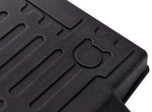 แผ่นรองพื้นรถยนต์ดีไซน์หรู ติดตั้งง่าย ทนทุกสภาพอากาศ ออกแบบพิเศษสำหรับ D-MAX DMAX ปี 2021 2022 2023 2024 - Product Image 4