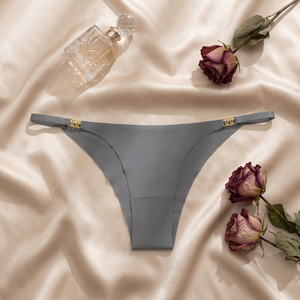 Culottes string grises sans couture pour femmes, douces, respirantes, couleur unie, taille basse, séchage rapide, ultra-fines, sexy, OEM ODM - Product Image 4