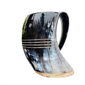 Jarra de Cerveza de Cuerno de Búfalo Tallado Vintage de la Mejor Calidad con Patrón de Mármol y Bandas Metálicas Elegantes para Bodas y Fiestas - Product Image 5