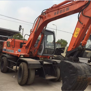 Excavatrice sur pneus Hitachi Ex100 d'occasion à vendre  Excavatrice sur pneus Hitachi Zx160wd Zx130w Ex100w d'occasion à vendre au Japon - Product Image 1