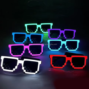 Venta al por mayor nueva atmósfera de vida nocturna accesorios bar KTV fiesta 7 colores flash LED Net celebridad gafas de sol gafas led - Product Image 1