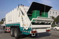 Camion à ordures compacteur diesel lourd, moteur Cummins, boîte de vitesses manuelle, transmission 6x4, norme d'émission Euro 6