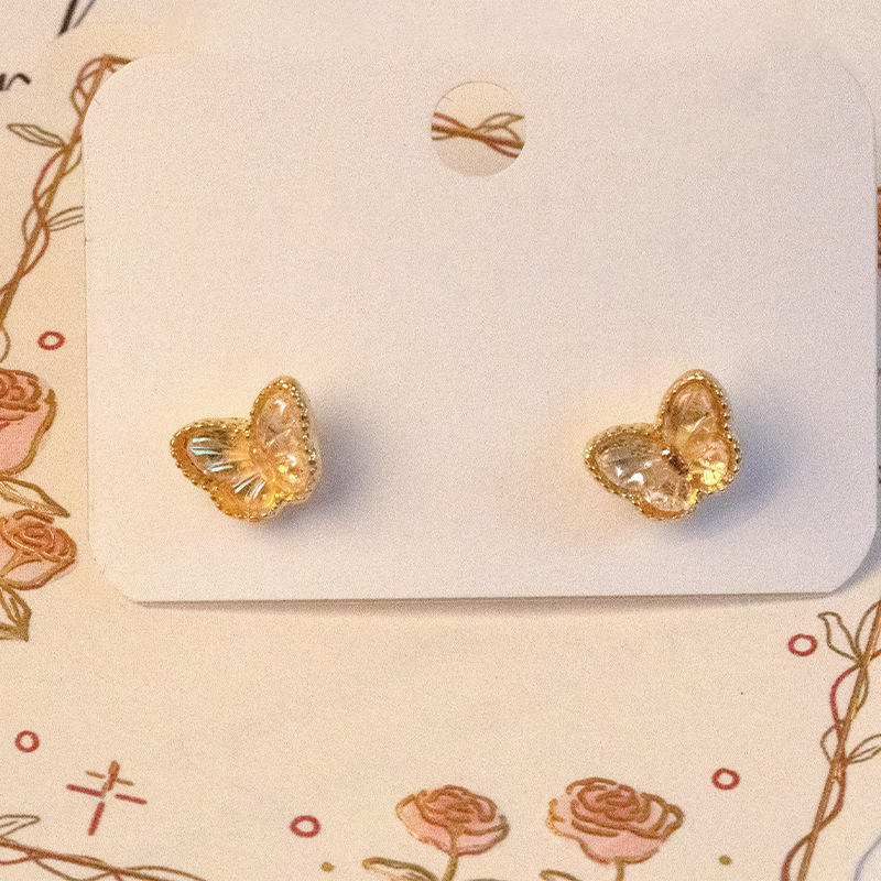 สีเหลือง