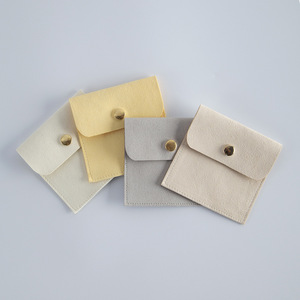 Pochette à bijoux en microfibre avec logo personnalisé, bouton, petite enveloppe de rangement pour accessoires, sac en velours, sac à rabat pour collier et boucles d'oreilles - Product Image 3