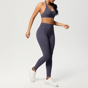 G TOP Femmes Active Seamless Wear 28 Couleurs Haute Qualité Halter Bra <span class=keywords><strong>Fitness</strong></span> Sets Yoga Wear - Product Image 4