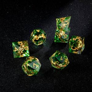 Lot de 7 dés en résine DND RPG avec anneau du <span class=keywords><strong>Seigneur</strong></span> <span class=keywords><strong>des</strong></span> <span class=keywords><strong>Anneaux</strong></span> pour jeux de table et cadeau pour joueurs - Product Image 6