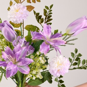Bouquet de fleurs artificielles en lys et marguerites violets pour la décoration de mariage et de la maison, en plastique et tissu, style français - Product Image 3