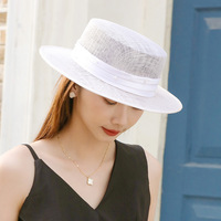 Nouveau Chapeau Fedora en Lin et Paille pour Femme, Style Rétro Français, Chapeau de Soleil pour Voyage et Vacances, à Bord Plat, Réglable, en Soie, Collection Été 2026