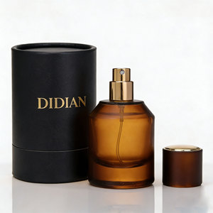 Venta al por mayor <span class=keywords><strong>de</strong></span> fábrica: Botella <span class=keywords><strong>de</strong></span> <span class=keywords><strong>perfume</strong></span> <span class=keywords><strong>de</strong></span> lujo ámbar esmerilado con pulverizador <span class=keywords><strong>de</strong></span> niebla fina y cuello crimpado, 30ml, 50ml, 100ml, con caja cilíndrica <span class=keywords><strong>de</strong></span> embalaje. - Product Image 2