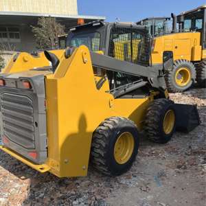 Mesin pemuat Skid Steer Mini XC760K pemuat Skid Steer bekas dengan kualitas tinggi - Product Image 4