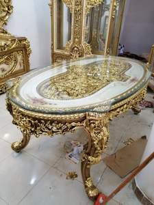 Taburete Redondo de Madera Maciza Hecho a Mano en Oro Antiguo, Mueble Decorativo para Sala de Estar - Product Image 2