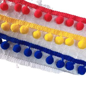 1.2CMストレートフットヘアボールレースポンポンボールフリンジレースオーガンザとサテン100% ポリエステル衣料品アクセサリー - Product Image 2