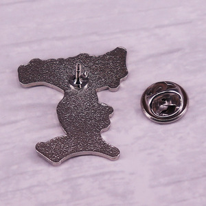 Broches en alliage cloisonné de haute qualité de 3 cm pour les fans d'anime Death <span class=keywords><strong>Ryuk</strong></span>, comme cadeau promotionnel souvenir - Product Image 3