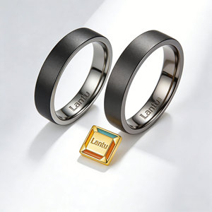 สร้อยคอจี้สแตนเลสสตีลชุบทอง 14k ดีไซน์สวยงาม สร้อยคอแฟชั่นสำหรับผู้หญิง - Product Image 1