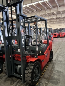 HELI <span class=keywords><strong>CPCD30</strong></span> Nieuwe 3-tons dieselheftruck, interne verbranding heftruck, K2-serie voor fabriekswerkzaamheden, magazijn, wederverkoop - Product Image 3