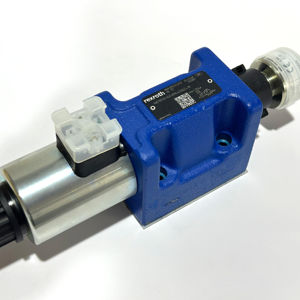 Rexroth 4WE10 Yön Kontrol Valfi Çekirdek Konum İzleme Endüstriyel Hidrolik <span class=keywords><strong>4</strong></span> Ana Portlu Emniyet Valfi 135L/dk Akış - Product Image 1