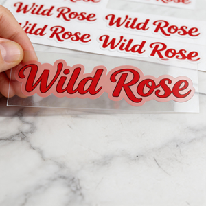 Pegatinas de Vinilo Ecológicas Resistentes al Agua, Impresión UV, Logotipo Personalizado, Resistentes a los Rayos UV, Removibles, Gráficos para Carrocería de Automóvil, Diseño de Panda Adorable - Product Image 1