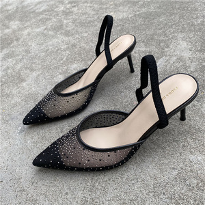 <span class=keywords><strong>Half</strong></span>-Baotou Holle Sandalen Dames Nieuwe Zomer Puntige Strass Mesh Hoogwaardige Naaldhak Pumps - Product Image 4