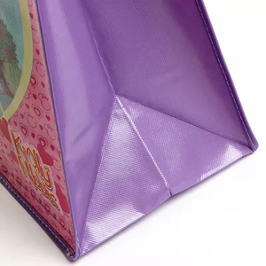 <span class=keywords><strong>Bolsa</strong></span> de Compra Reutilizable de Tela No Tejida PET Laminada con Logotipo Ecológico Impreso de Alta Calidad y Económica, Color Personalizado con Logotipo y Asas - Product Image 5