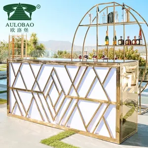 Diseño de mostrador de boda vino móvil con marco de acero inoxidable dorado