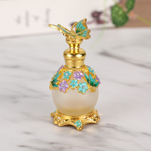 Parfum Huile essentielle Parfum Huiles parfumées en gros Dubaï Arabe Parfum concentré Huile pour le corps <span class=keywords><strong>Parfums</strong></span> - Product Image 6