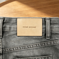 Écussons personnalisés en cuir véritable pressé à chaud, bord rouge peint, étiquettes écologiques pour jeans, accessoires de vêtements à coudre, vente en gros