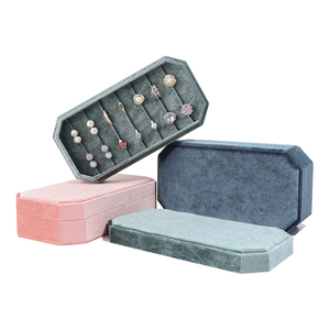 Mini Bolsas de Viaje de Terciopelo para Joyas, Anillos, Collares, Estuches de Almacenamiento con Bandeja Protectora para Viajes - Product Image 2
