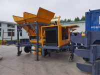 Pompe à béton mobile avec système de pesage de la nacelle à granulats pour la construction rurale