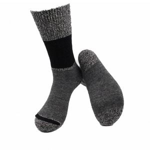 Venta al por mayor de <span class=keywords><strong>la</strong></span> mujer alto sobre el becerro calcetines de lana Walmart - Product Image 1