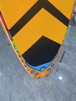 Planche à pagaie gonflable de style russe pour les plages, planche de sport antidérapante avec pompe à surf pour les loisirs aquatiques